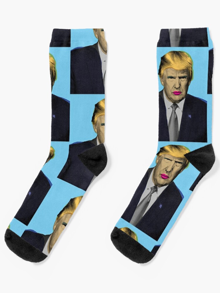 En lo que respecta a las personas instinto Salida Calcetines «El presidente de los Estados Unidos, Donald Trump, con lápiz  labial divertido» de MindChirp | Redbubble