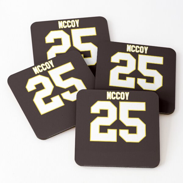 Artikelvorschau, Mccoy Jersey 25 Tshirt Kansas City Fußball-rotes erstklassiges T-Shirt entworfen und verkauft von kwhvyoz.