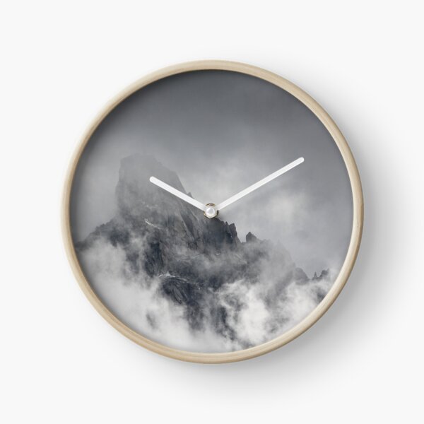 Mountain peak Clock