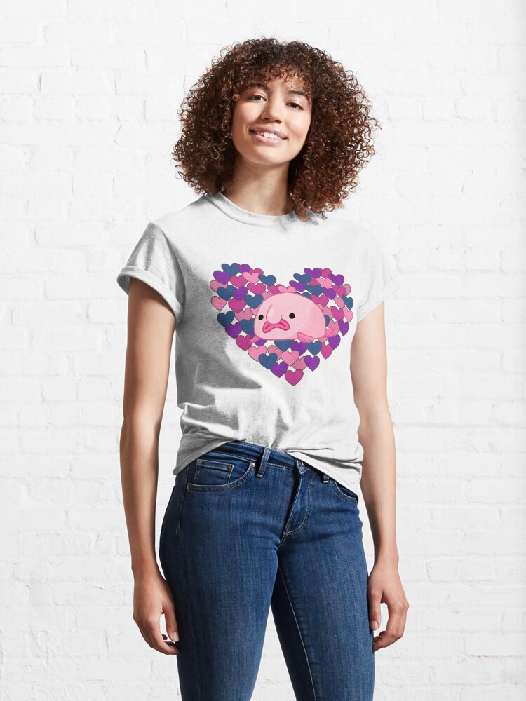 Discover Love a blobfish T-Shirt
