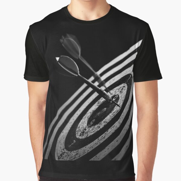 Darts game lovers Graphic T-Shirt