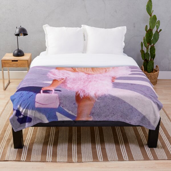 PRETTY IN PINK Throw Blanket