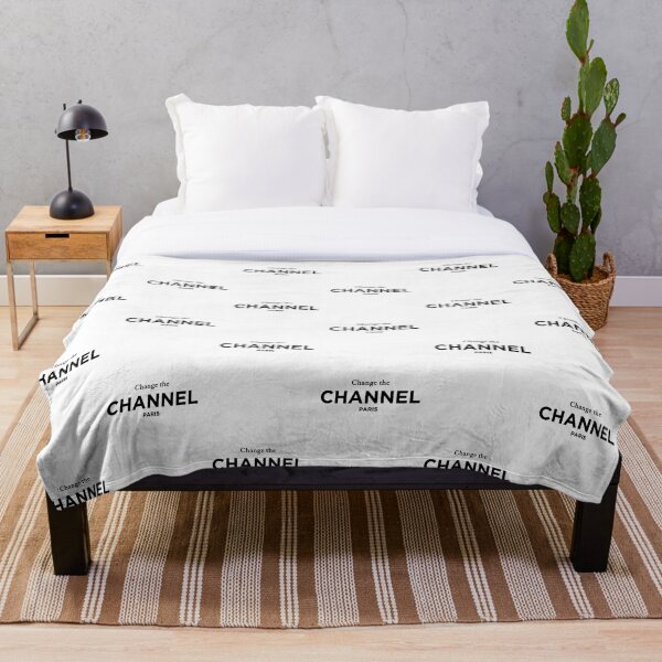 Change the Channel Paris. Classic Fashion T-Shirt Throw Blanket