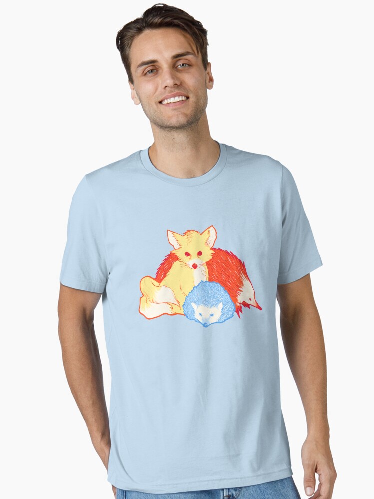 Imagen 1 de 7, Camiseta esencial con la obra Amigos rápidos, diseñada y vendida por MeganLara.