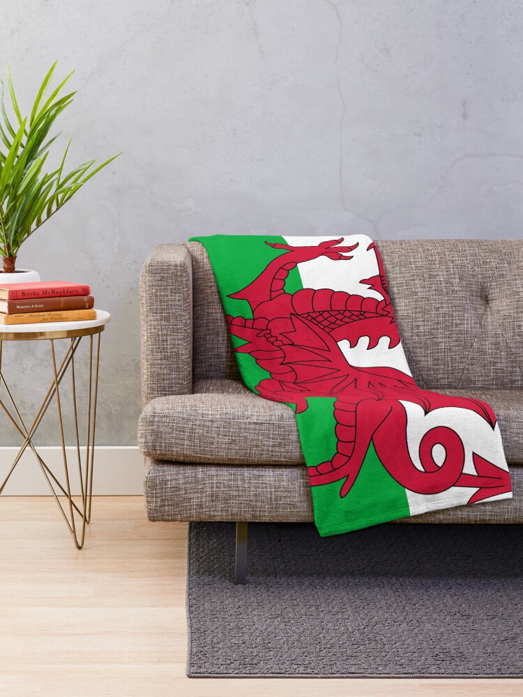 "Welsh Winter Throw Blanket Flag of Wales Red Dragon" Throw Blanket