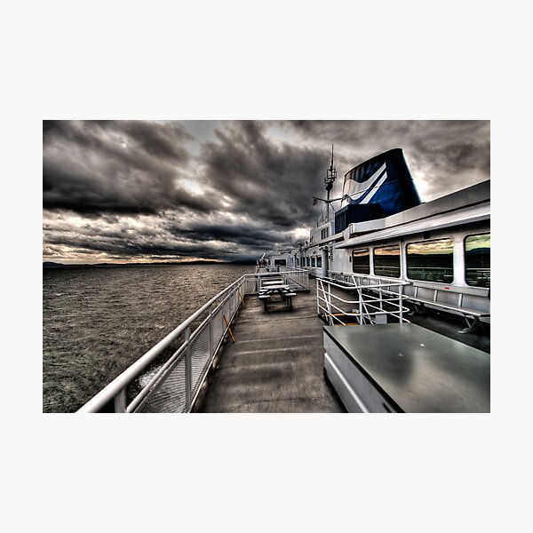 No Hands on Deck Photographic Print