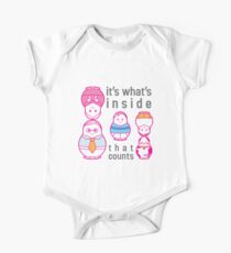 It's what's inside that counts One Piece - Short Sleeve