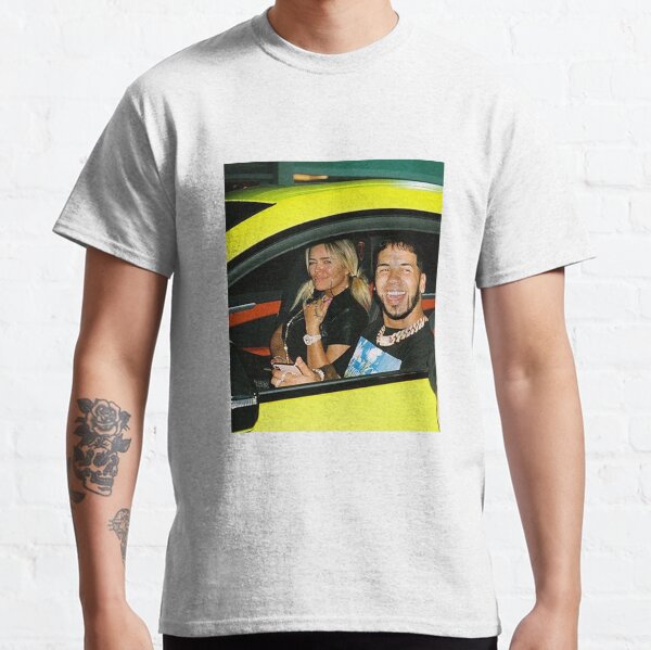 Anuel AA & Karol G Camiseta clásica