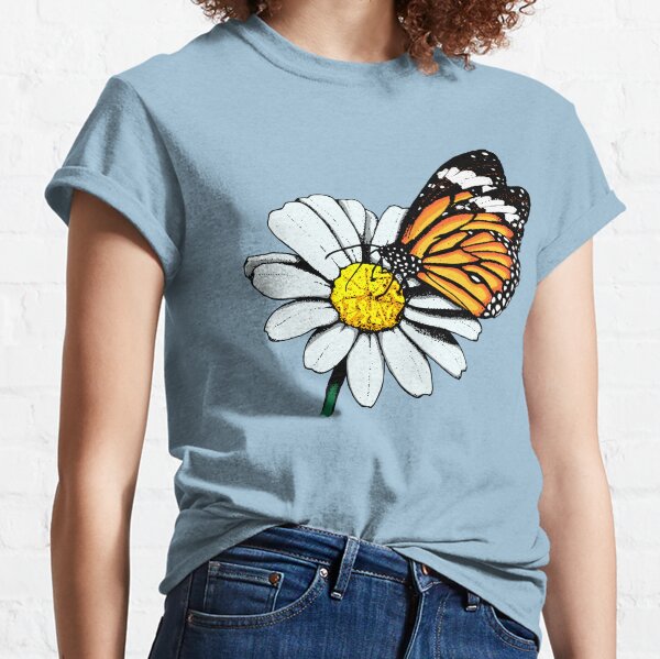 Monarch Butterfly on Daisy Classic T-Shirt