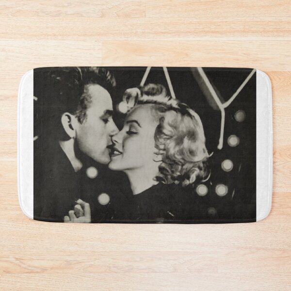 Item preview, DEAN AND MARILYN DE BESAN PASSIONALLY. LIVE DEPRISA, DIE YOUNG designed and sold by Shei86.