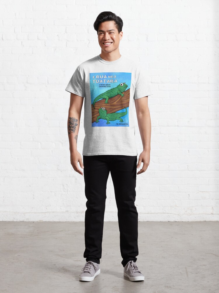 Alternate view of Cover Art - E Rua Nga Tuatara Classic T-Shirt