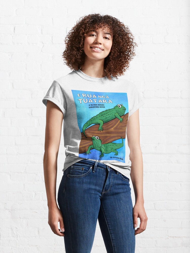 Alternate view of Cover Art - E Rua Nga Tuatara Classic T-Shirt