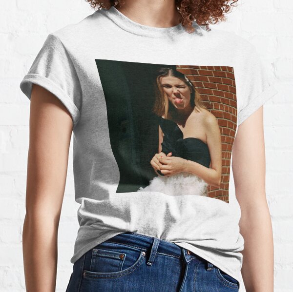 millie bobby brown T-shirt classique