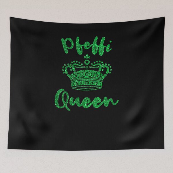 Item preview, Pfeffi Queen designed and sold by Weilichesmag.