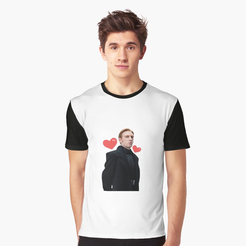 Vista previa del artículo con la obra «Camiseta gráfica», diseñado y vendido por paigeisaallison.