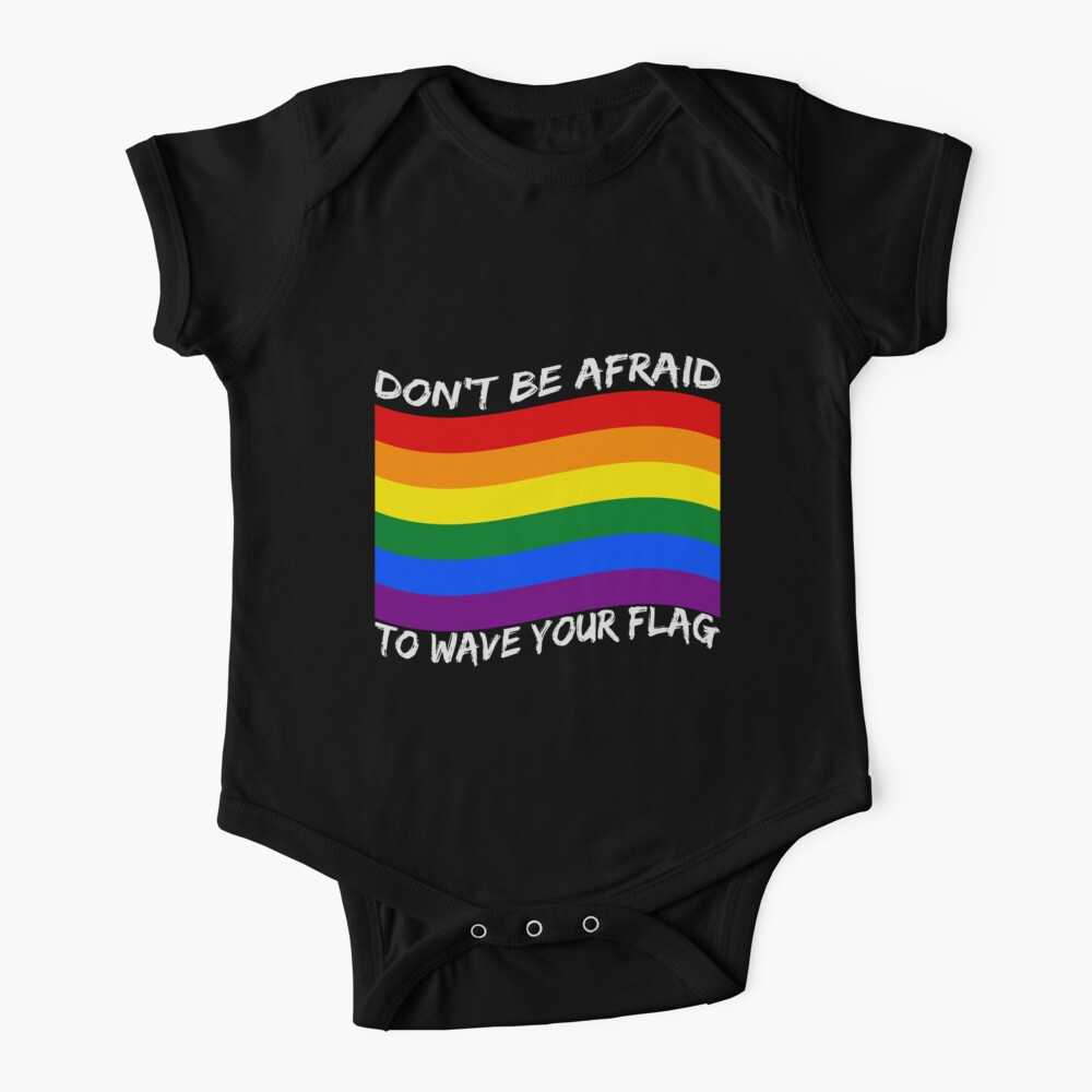 Body Bebe Citation De Drapeau Arc En Ciel Homosexualite Lgbt Gay Pride Par Desdesigner Redbubble