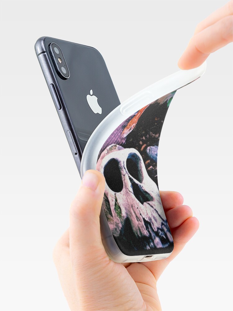 Alternative Ansicht von Snake or Skull iPhone-Hülle