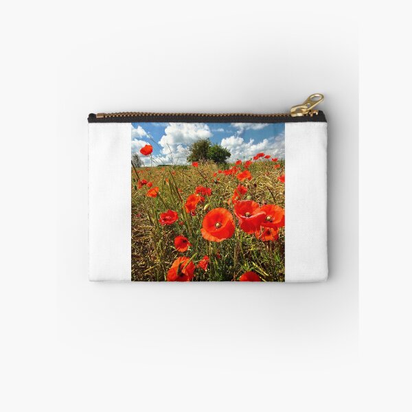 Aperçu de l'œuvre Coquelicots d'été Cotswolds créée et vendue par SimonJohnson1.