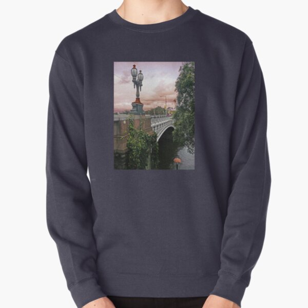 Princes Bridge, Melbourne Pullover Sweatshirt