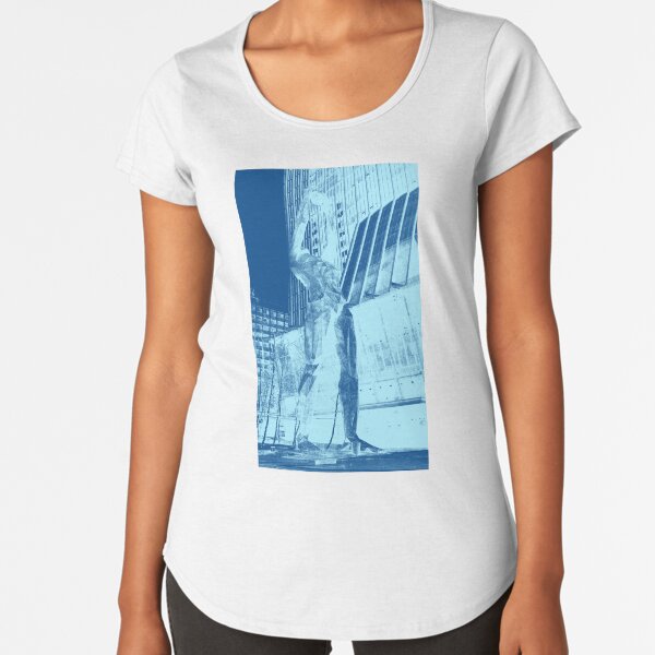 Premium Scoop T-Shirt
