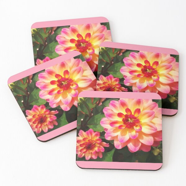 Item preview, Hermosas flores de dalia, fotografía floral por Courtney Hatcher designed and sold by cghatcherart.