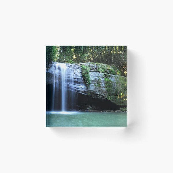 Artikelvorschau, Gelassenheit liegt im Hinterland der Sunshine Coast entworfen und verkauft von Meg Forbes.