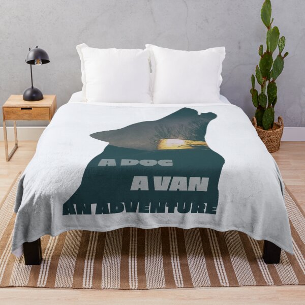 Artikelvorschau, A Dog A Van An Adventure entworfen und verkauft von lifestyleCloths.