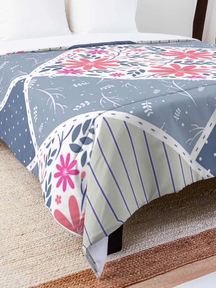 Alternate view of Vintage Distressed Patchwork Quilt Print Comforter