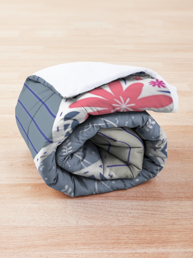 Alternate view of Vintage Distressed Patchwork Quilt Print Comforter