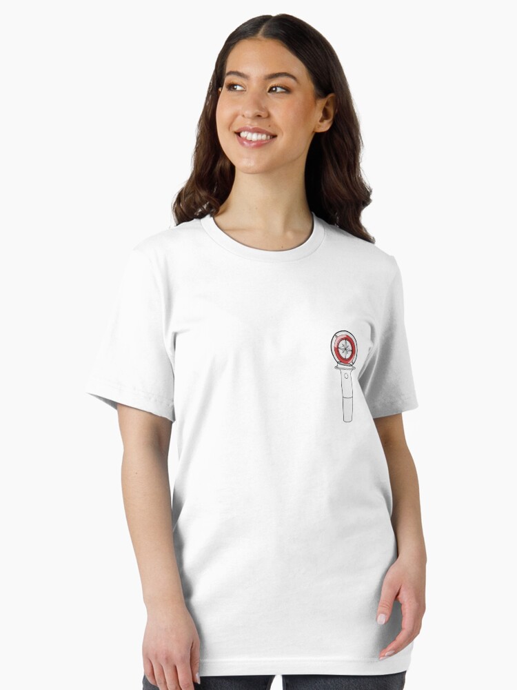 Thumbnail 2 von 7, Essential T-Shirt, Streunende Kinder Lightstick designt und verkauft von lvveljh.