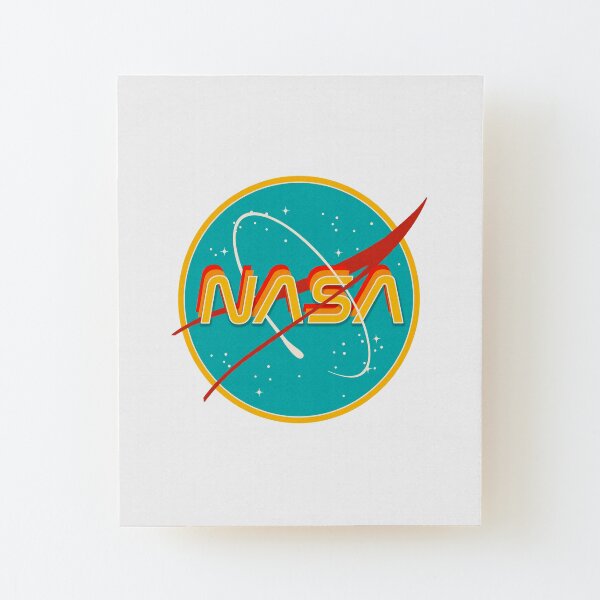 por favor informe si los ve. *
¡DISEÑO NUEVO Y MEJORADO!
**** Versión rosa pastel aquí: https://www.redbubble.com/people/r0undincircles/works/36626860-nasa-pastel-pink?asc=u&p=sticker Lámina montada de madera