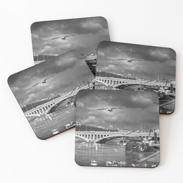 Item preview, during the Rhône designed and sold by Olek-Impek.