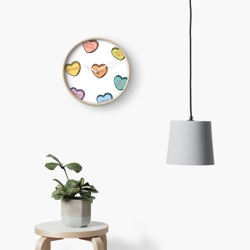 Artikel-Vorschau von Uhr, designt und verkauft von CarielCreative.
