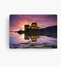Scotland: Eilean Donan Castle Canvas Print