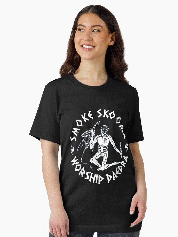 Smoke Skooma Worship Daedra T-Shirt Smoke Skooma Worship Daedra T-Shirt