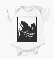 please stop One Piece - Short Sleeve