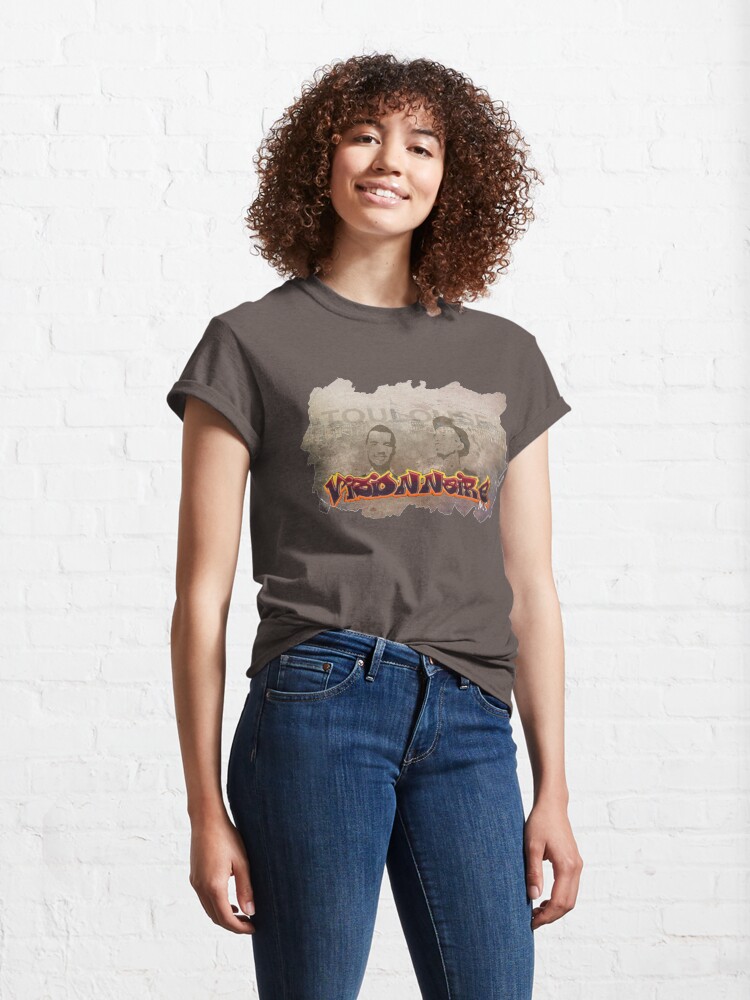 T-shirt classique ''Bigflo & Oli, fond Toulouse, street-art' : autre vue