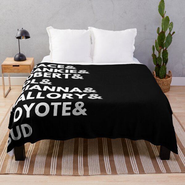 Artikelvorschau, Grace & Frankie Names Shirt entworfen und verkauft von zoebrugg.