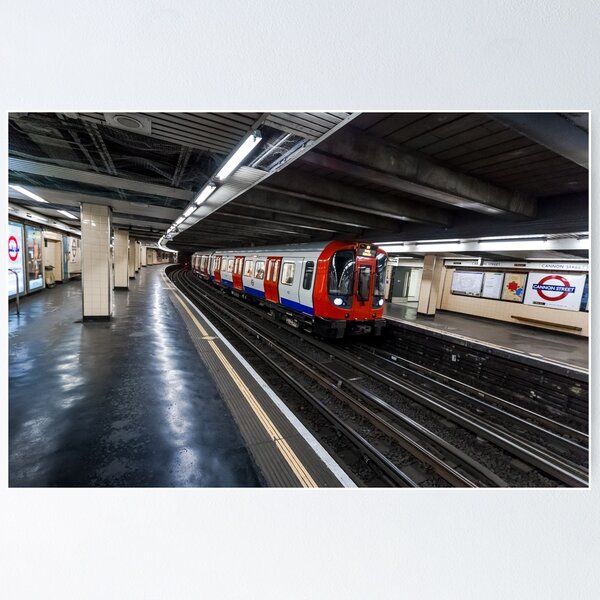 Item preview, Mind the Gap, London Underground designed and sold by DilatedPictures.