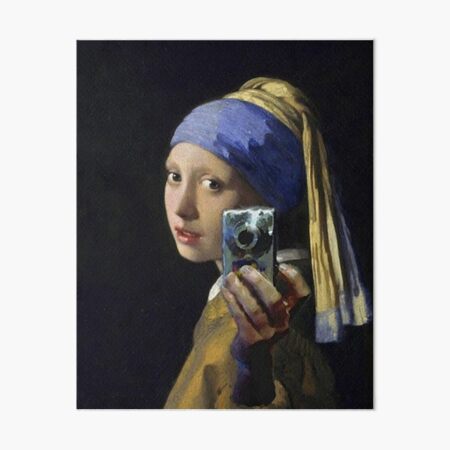 Aperçu de l'œuvre La jeune fille à la perle prend un selfie – Drôle créée et vendue par MindChirp.