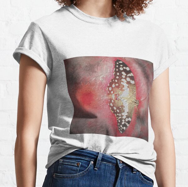 Love is in the Air Classic T-Shirt