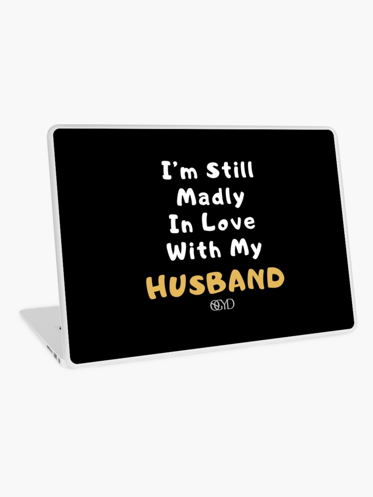 Familie Frau Manner Vater Frauen Liebe Ehe Gute Stimmung Spruche Zitate Laptop Folie Von Nograydays1 Redbubble