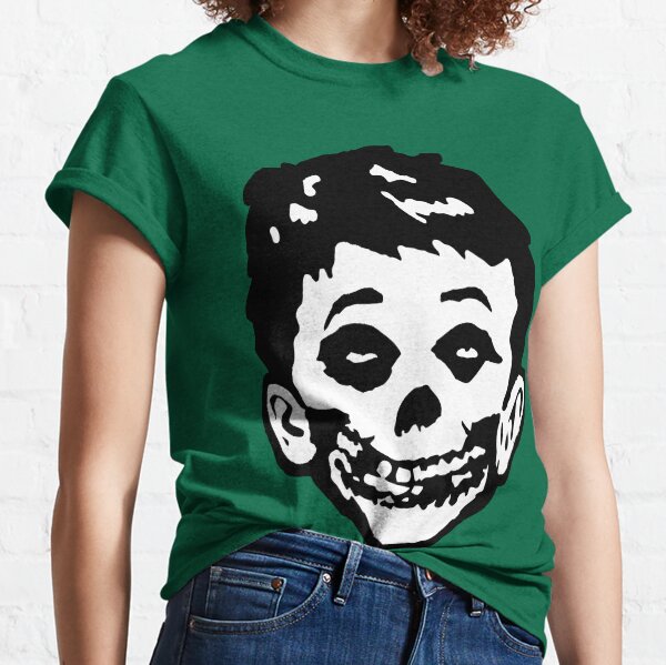 Mad Misfits Re-make Green Hell Ver. Classic T-Shirt
