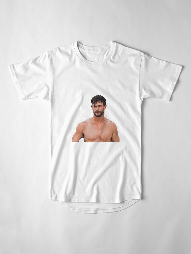 chris hemsworth in t shirt
