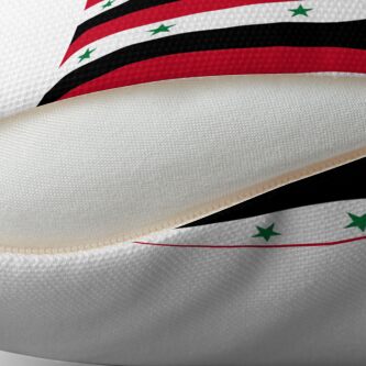 Aperçu 2 sur 3. Coussin avec l'œuvre Drapeau de la Syrie créée et vendue par Shorlick.