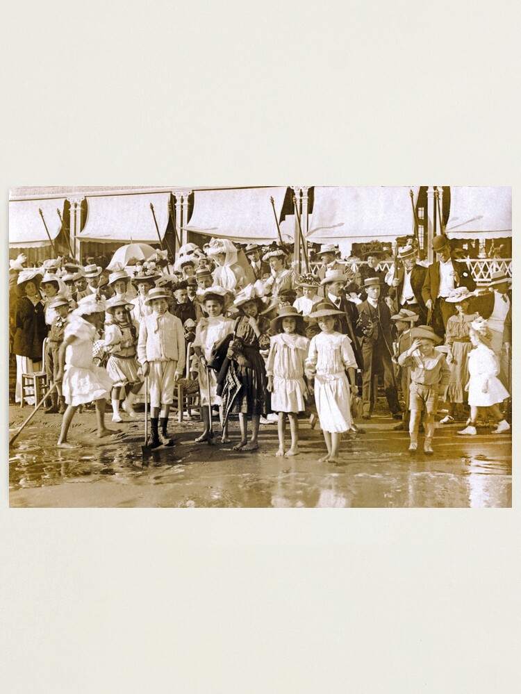 Aperçu 1 sur 3. Impression photo avec l'œuvre Pontaillac Belle Époque 1900 créée et vendue par Richet.