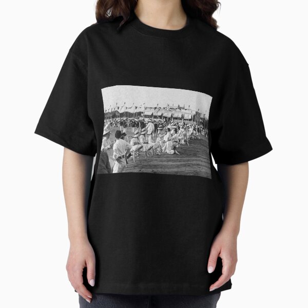 Plage de Pontaillac à la Belle Époque T-shirt oversize