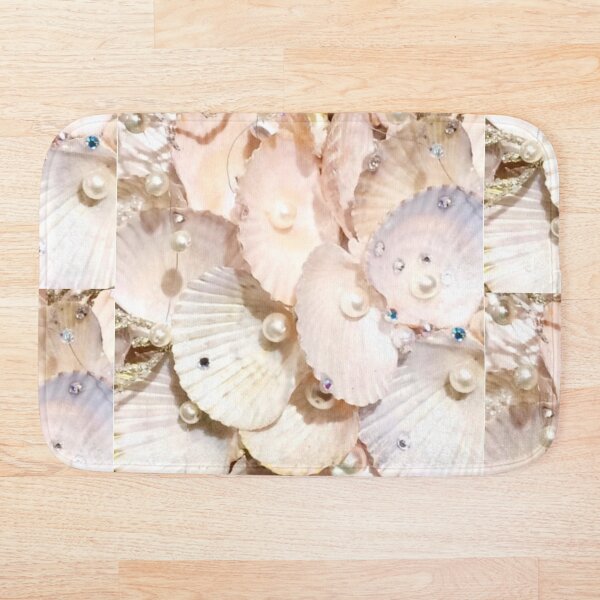 Sea Shells & Pearls Bath Mat