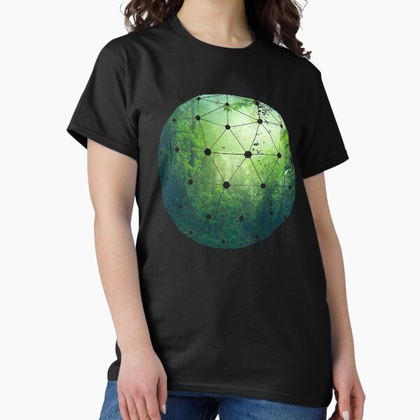 Vista previa del artículo con la obra «frondoso bosque verde», diseñado y vendido por Dyrk Wyst Redbubble Shop.