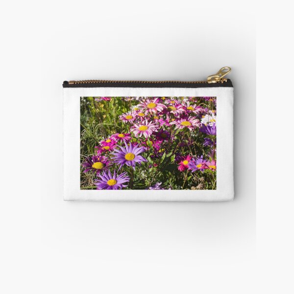 Item preview, Daisy drama in pinks and purples – 2 designed and sold by Rod Raglin.
